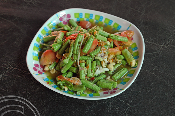 DG133520. Bean salad with seafood. Ko Chang. Thailand. 11.12.12.
