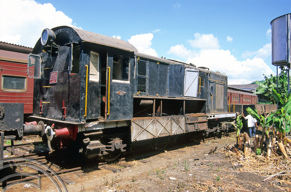 FR0780. G2 N0 535. NB25710 of 1951. Kandy. Sri Lanka.  Jan 2004.