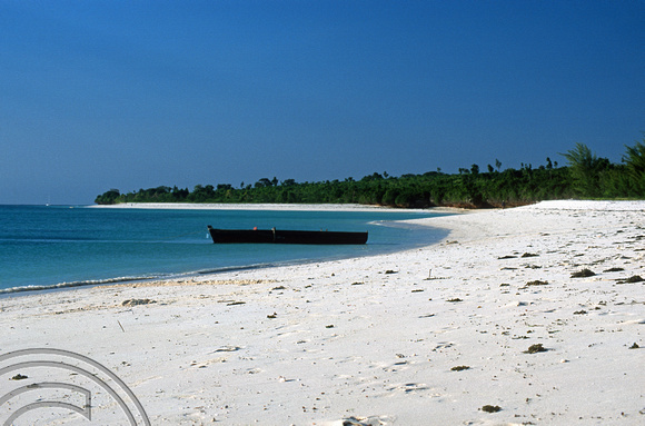 T11260. The beach at  Kendwa. Nungwi. Zanzibar. Tanzania. Africa. 31.05.01