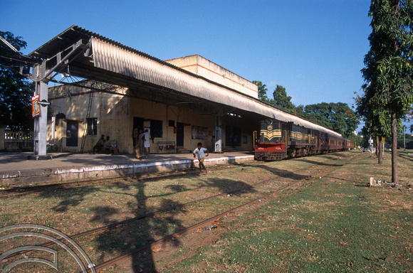T6566. The railway station. Pondicherry. Tamil Nadu India. 27th January 1998