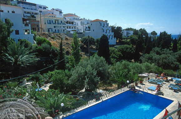 T14271. Pool at Villa Rena. Batsi. Andros. Cyclades. Greece. 27.9.02