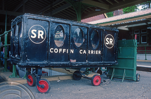 3821. Preserved coffin carrier. Bluebell railway. Horsted Keynes. 30.5.94