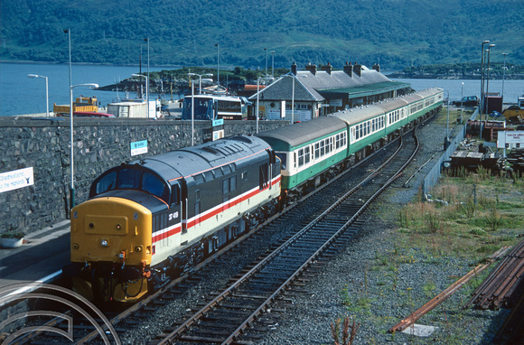 17992. 37419. Waiting to leave for Inverness. Kyle of Lochalsh. 24.7.1990.