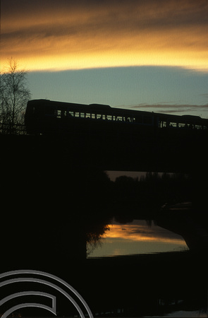 11570. Pacer crosses the Leeds and Liverpool canal. Wigan. 28.11.02