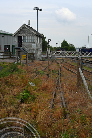 DG270388. Abandoned sidings. Barrow Road Crossing. New Holland. Lincs. 18.5.17