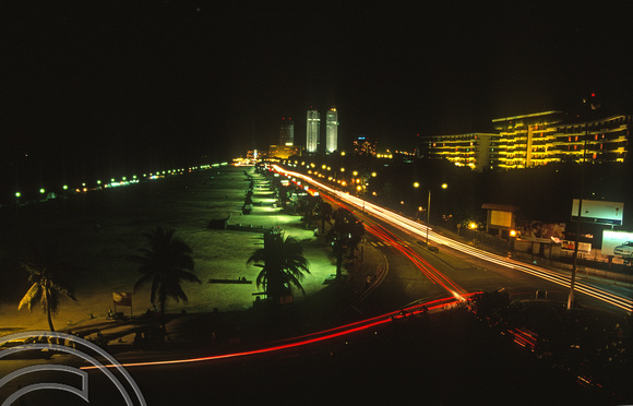 17257. Looking down at Galle face green at night from the Galle Face Hotel. Colombo. Sri Lanka. 11.01.04