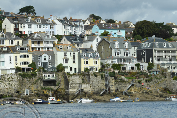 DG279580. The town seen from the ferry. Fowey. 19.8.17