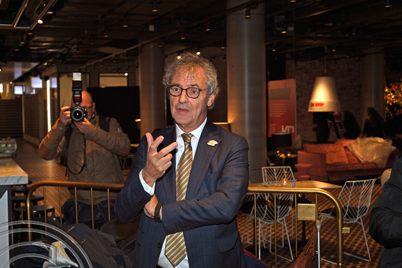 DG290055. NS CEO, Roger van Boxtel.  Amsterdam Central. Holland. 20.2.18.