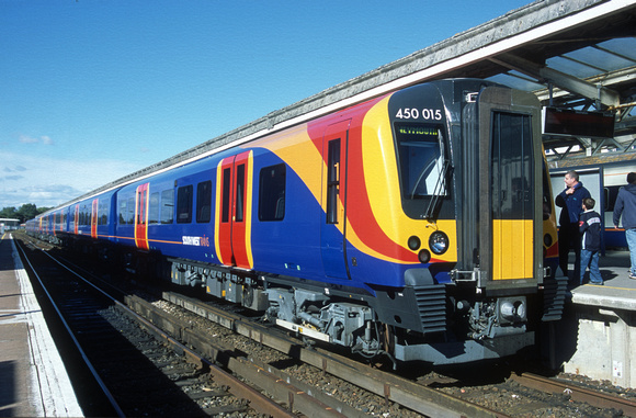 RLL04003. 450015. 15.23 test train to Bournmouth. Weymouth. 4.10.2003