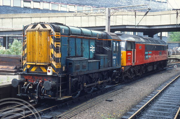 04779. 08934. 47790. Stabled in siding D. Euston. 3.6.1995