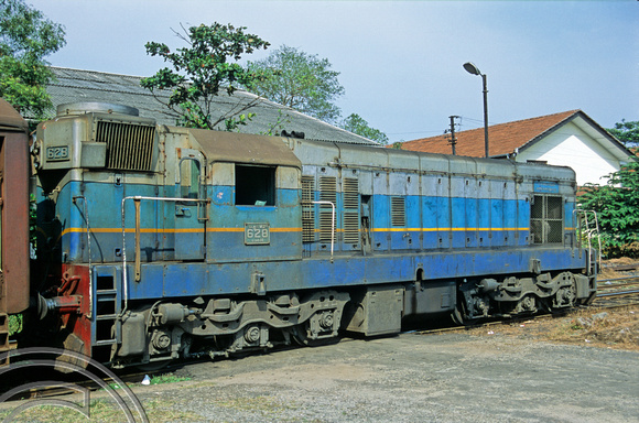 FR0733. M2D No 628. Colombo Fort. Sri Lanka. 30.12.02.