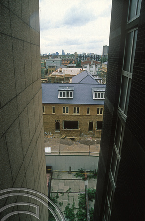 S0277. New build. Lefevre Estate. Tower Hamlets HAT. Bow. East London. 3.9.1997