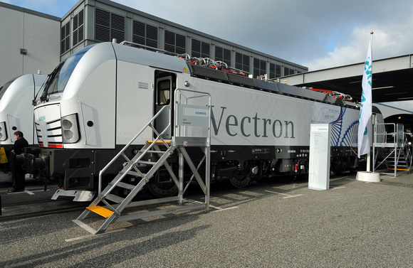 DG62235. Siemens Vectron. Innotrans 2010.