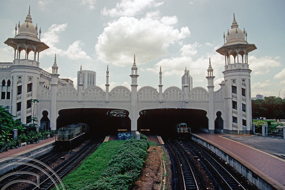 T03528. Kuala Lumpur station. Malaysia. May 1992.