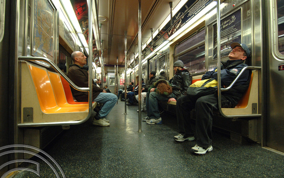 FDG05756. Interior. MTA car. New York. USA. 7.4.07.