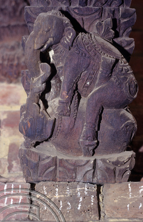 T3304. Amorous elephants. Bhaktapur. Nepal. 1992.