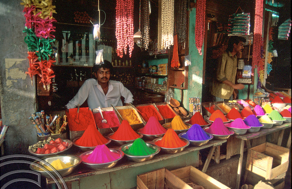T3102. Colourful Mysore Market. India. 1992