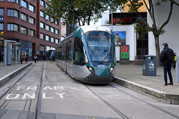 DG429962. Tram 224. Royal centre. Nottingham. 7.10.2024.