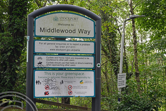 DG427309. The Middlewood way. Middlewood. 13.9.2024.