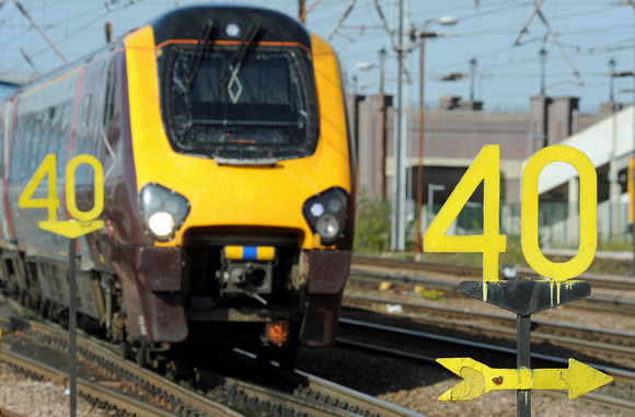 DG91653. Speed signs. Doncaster. 1.9.11.