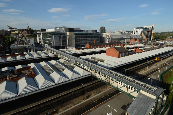 DG122906. Station roof. Nottingham. 6.9.12.