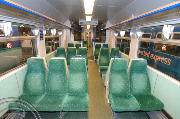 DG09662. Class 317 Interior. Ilford. 13.3.07.