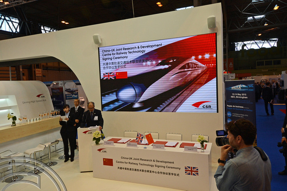DG213298. China - UK rail research co-operation agreement. Railtex 2015. 12.5.15.