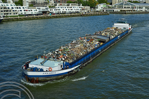 DG381874. Barge Annabell. Rotterdam. Holland. 25.9.2022.