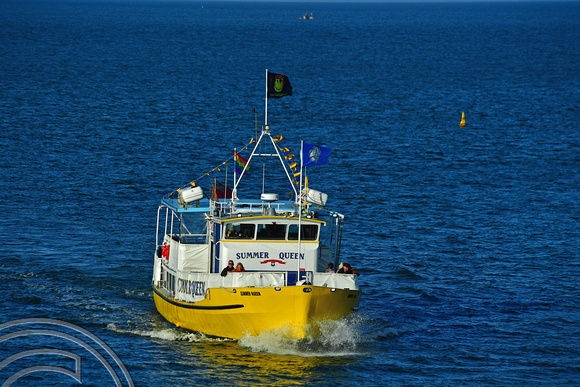 DG383874. Tourist boat. Whitby. North Yorkshire. 13.11.2022.