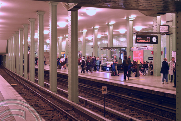 DG381649. U5 line. Alexanderplatz station. Berlin. Germany. 23.9.2022.