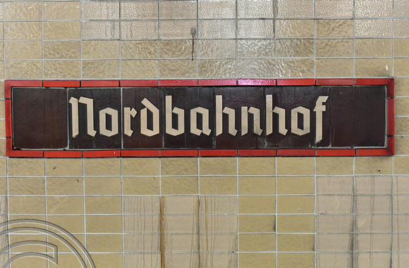 DG381661. Old style nameboard. Nordbanhof. Berlin. Germany. 23.9.2022.
