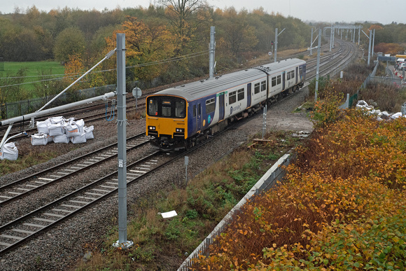 DG384078. 150113. Electrification progress. Ashton Moss North Junction. 18.11.2022.