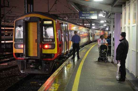 DG130026. 158813. Manchester Piccadilly. 9.11.12.