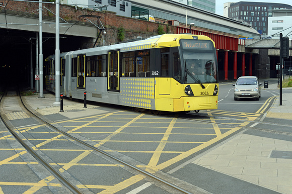 DG215881. Tram 3062. Manchester Piccadilly. 16.6.15.