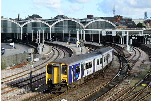 DG429758. 150228. 2R99. 1443 York to Bridlington. Hull. 3.10.2024.