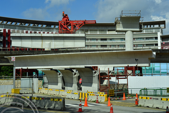 DG386293. New viaduct construction. Upper Changi Rd. Tanah Merah. East-West line. Singapore. 12.1.2023.