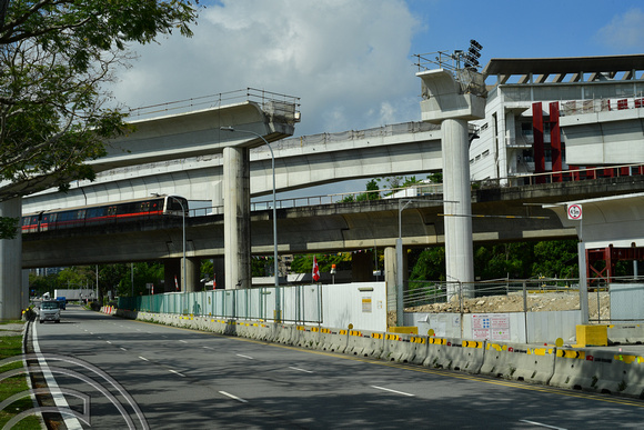 DG386294. New viaduct construction. Upper Changi Rd. Tanah Merah. East-West line. Singapore. 12.1.2023.
