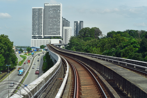 DG387055. MRT Putrajaya line near Kwasa Damansara. Kuala Lumpur. Malaysia. 18.1.2023.