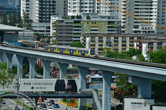 DG387343.124. MRT Kajang line.Taman Pertama. Kuala Lumpur. Malaysia. 18.1.2023.