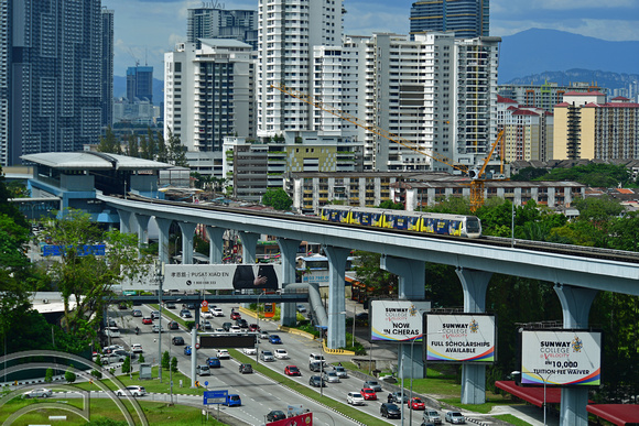 DG387347.124. MRT Kajang line.Taman Pertama. Kuala Lumpur. Malaysia. 18.1.2023.