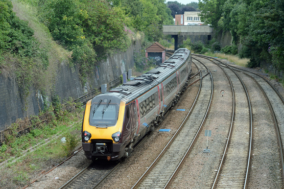 DG220505. AXC Voyager. Dr Day's Junction. Bristol. 18.8.15