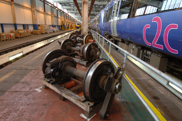 RLL04080. Wheelsets for servicing. East Ham depot. 22.8.2006.