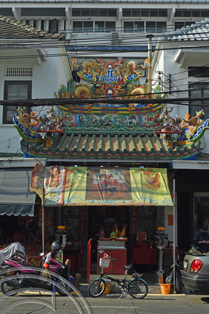 DG388438. Chinese temple. Rama IV road. Bangkok. Thailand. 1.2.2023.
