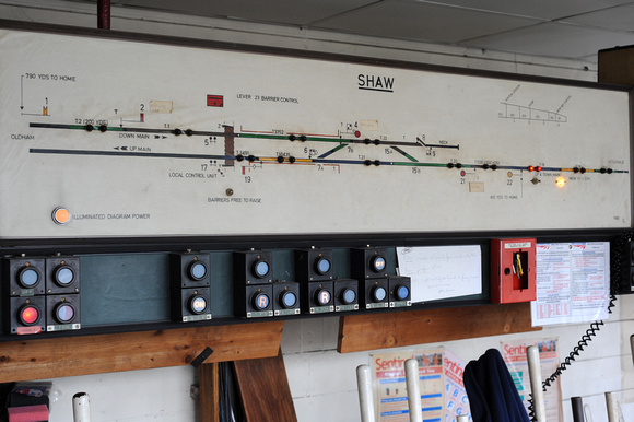 DG34918. Track diagram. Shaw signalbox. 23.9.09.