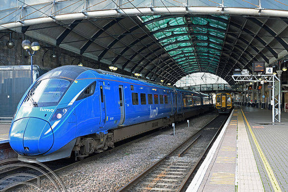 DG426962. 803002. 1E82. 0924 Edinburgh to London Kings Cross. Newcastle. 10.9.2024.
