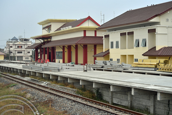 DG389068. Rebuilding the station. Nong Pladuk Junction. Thailand. 10.2.2023.