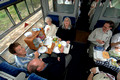 DG10440. Picnic lunch. Cathedrals Express. 25.4.07.