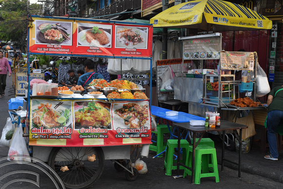 DG388362. Hawkers stalls. Rambutri. Bangkok. Thailand. 29.1.2023.