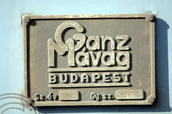 FDG2038. Ganz Mavag builders plate. Budapest Keleti. Hungary. 16.9.05.