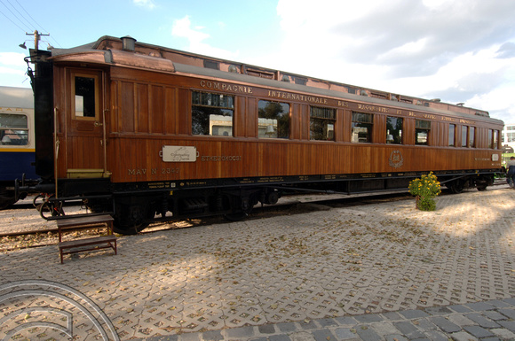 FDG2044. MAV 2347. Budapest railway museum. Hungary. 16.9.05.